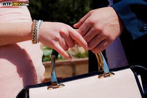 Original 1600 px/ 1067 px