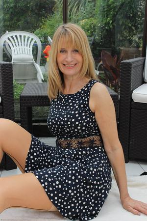 Original 1600 px/ 2400 px