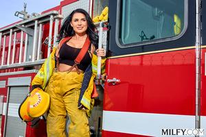 Original 2999 px/ 2000 px