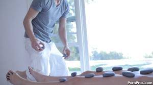 Original 1500 px/ 843 px