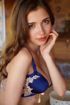 Original 2883 px/ 4324 px