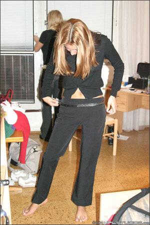 Original 682 px/ 1024 px