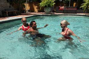 Original 2495 px/ 1663 px