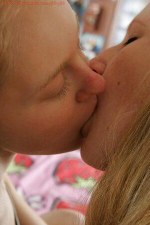 Original 981 px/ 1472 px