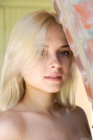 Original 3840 px/ 5760 px