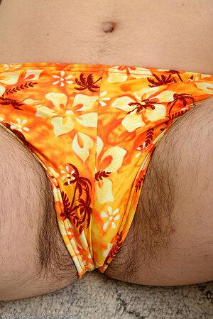 Original 684 px/ 1024 px