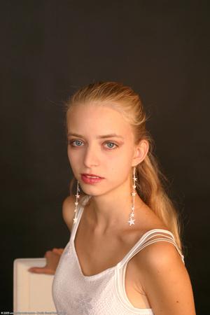 Original 1023 px/ 1536 px