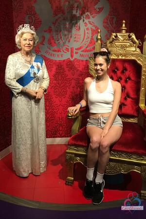 Original 2000 px/ 3000 px