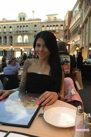 Original 2000 px/ 3000 px