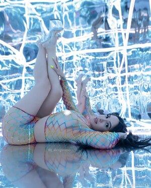 Original 1800 px/ 2250 px