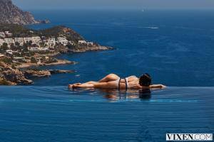 Original 3000 px/ 2000 px