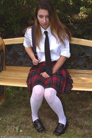 Original 682 px/ 1024 px