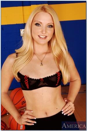 Original 535 px/ 800 px