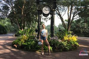 Original 3000 px/ 2000 px