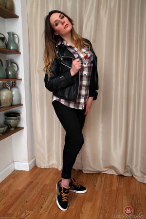 #ATKPetites Samantha Bentley (sam047) Set 315577