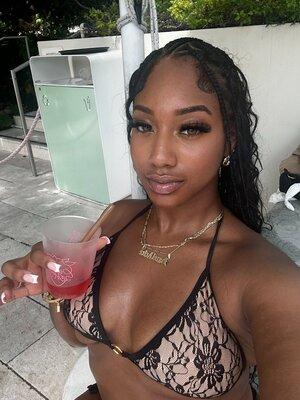 Original 1536 px/ 2048 px