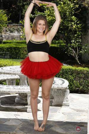 Original 854 px/ 1280 px