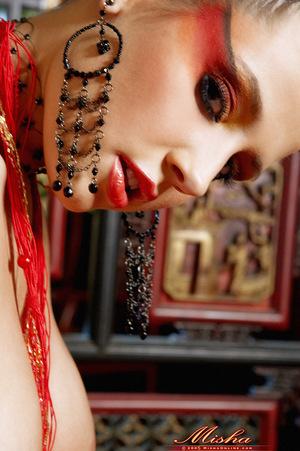 Original 681 px/ 1024 px