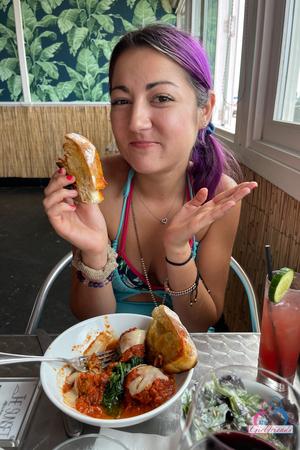 Original 2000 px/ 3000 px