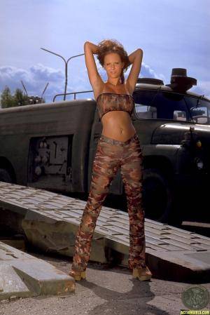 Original 683 px/ 1024 px