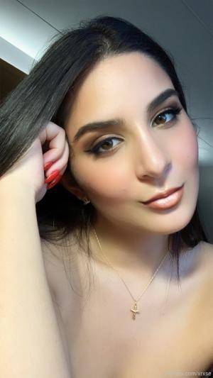 Original 750 px/ 1334 px