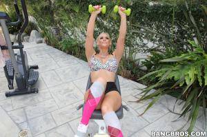 Original 2000 px/ 1333 px