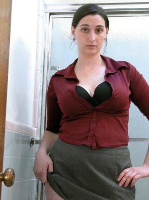 Original 734 px/ 990 px