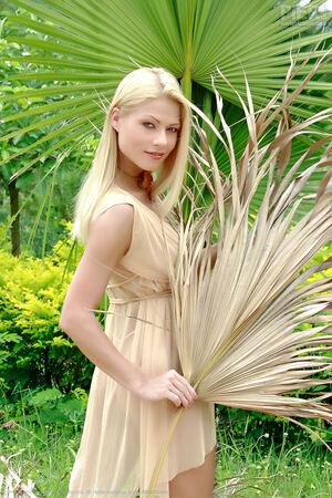 Original 900 px/ 1350 px