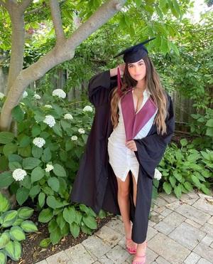 Original 1080 px/ 1337 px