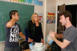 Original 2500 px/ 1666 px