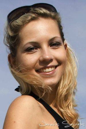 Original 762 px/ 1145 px