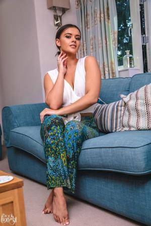 Original 3000 px/ 4500 px