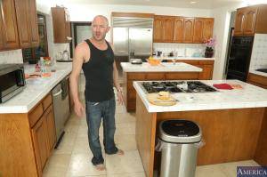 Original 1331 px/ 887 px