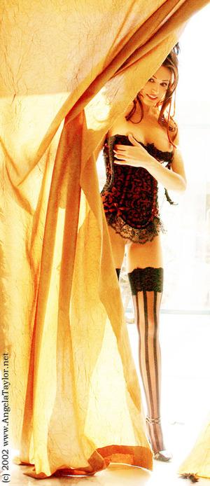 Original 436 px/ 1008 px