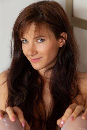 Original 3744 px/ 5616 px