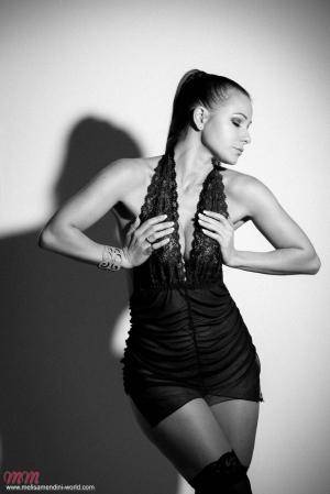 Original 854 px/ 1280 px