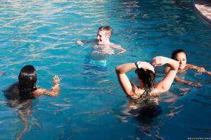 Original 2495 px/ 1663 px