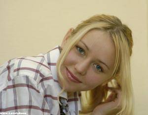 Original 1200 px/ 932 px