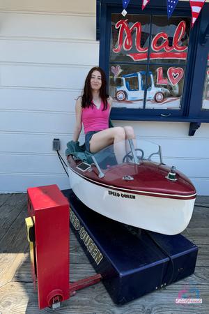 Original 2000 px/ 3000 px