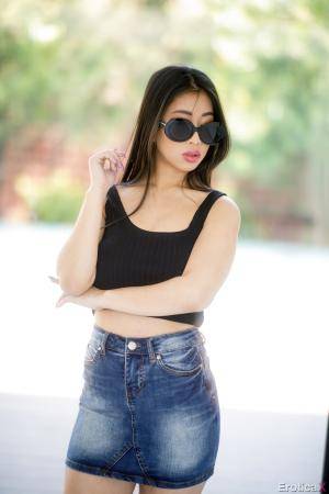 Original 2560 px/ 3840 px