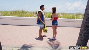 Original 1278 px/ 719 px