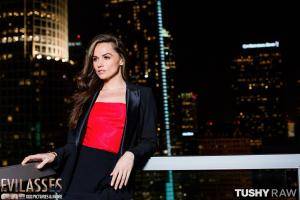 Original 3000 px/ 2000 px