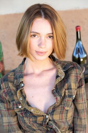 Original 3840 px/ 5760 px