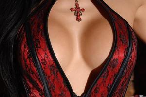 Original 2000 px/ 1328 px