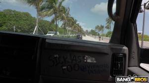 Original 1278 px/ 719 px