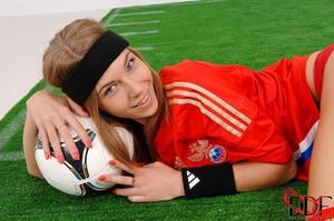 Original 2000 px/ 1328 px