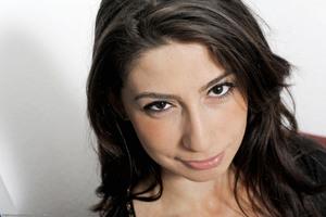 Original 1600 px/ 1064 px