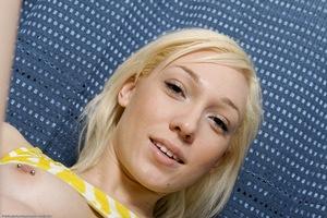 Original 1600 px/ 1067 px