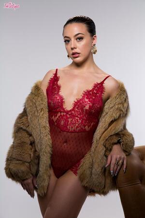 Original 2000 px/ 3000 px