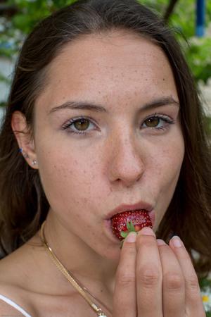 Original 2000 px/ 3000 px